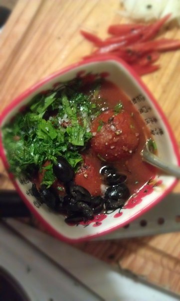 Паста Фетучини с тунцом в томатном соусе неаполитано