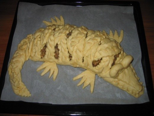 Мясной пирог «Крокодил» 