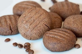 Песочное шоколадное печенье